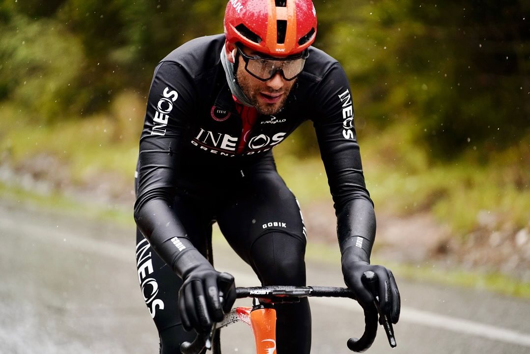 Ganna in fuga per più di 90 km al Tour of The Alps