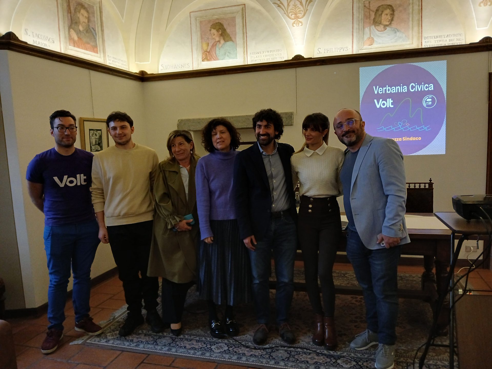 Verbania Civica Volt con Laura Sau e numerosi giovani sostiene Riccardo Brezza