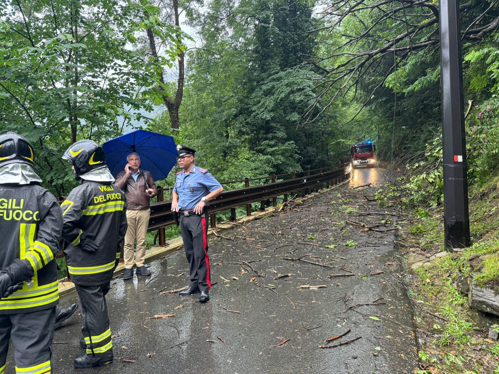Cannobio, cavo Enel pericolante, strada comunale dell'Orrido di S. Anna temporaneamente chiusa