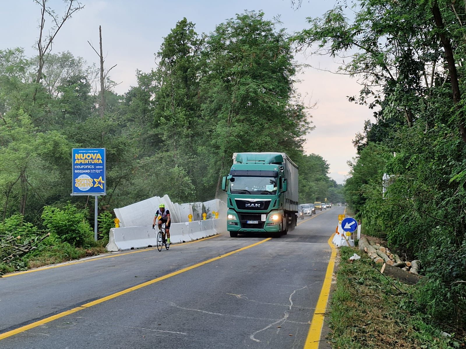 Riaperto al traffico tratto SS 229 chiuso a causa del cedimento del piano viabile