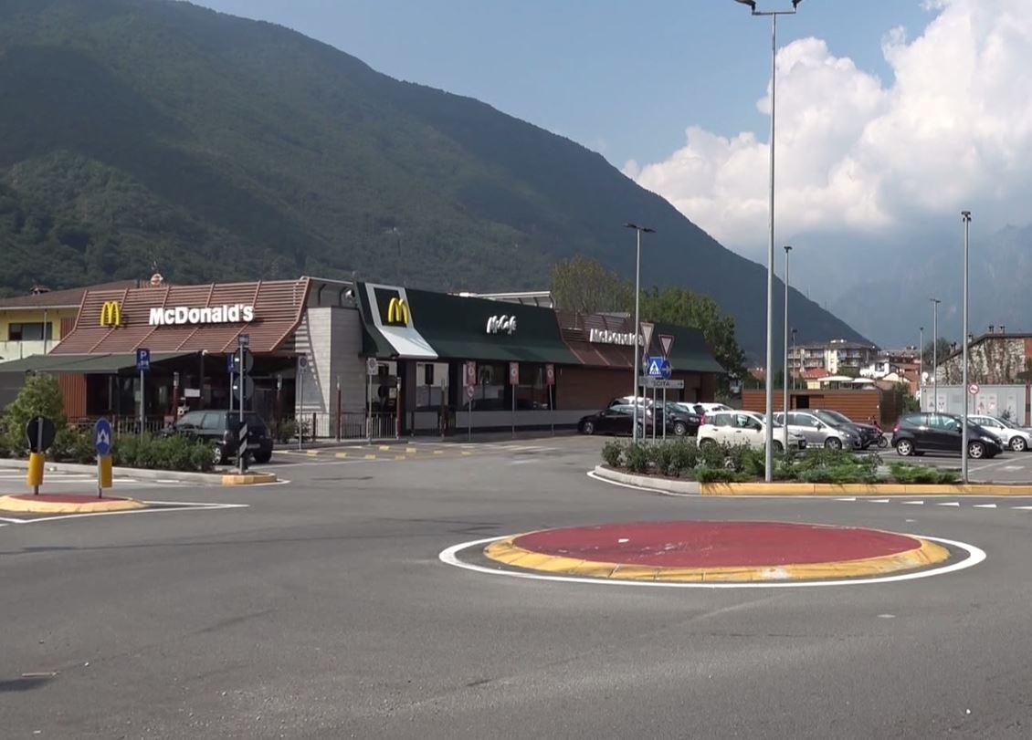 McDonald's assume personale. Selezioni il 12 settembre a Verbania