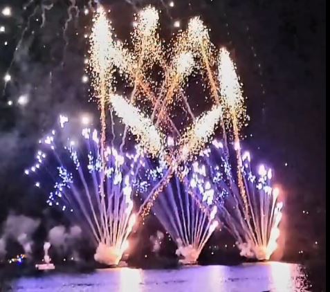 Prima domenica di fuochi per San Vito a Omegna