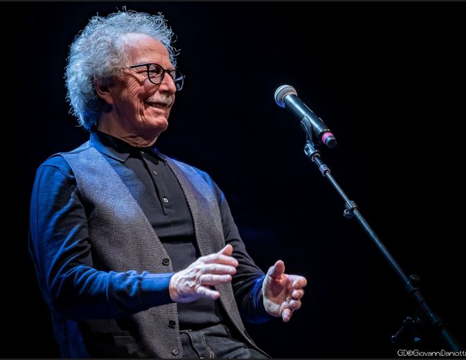 Domenica a Domobianca all'alpe Casalavera Fabio Concato in concerto