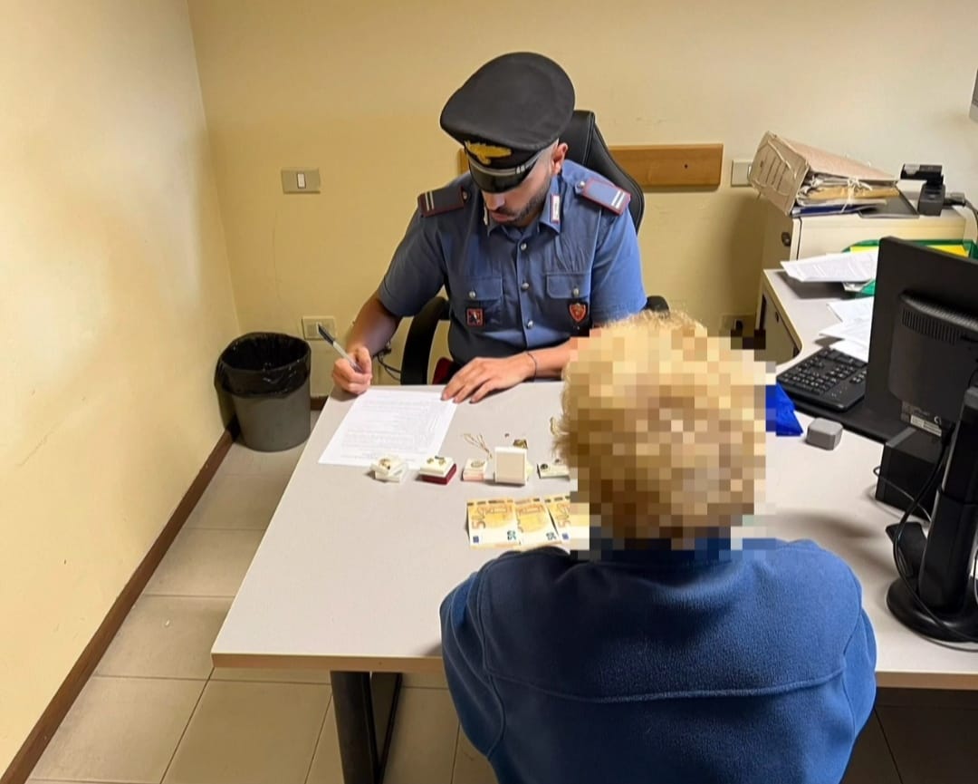 Domodossola, truffatrice chiede indicazioni a un carabiniere in borghese: arrestata