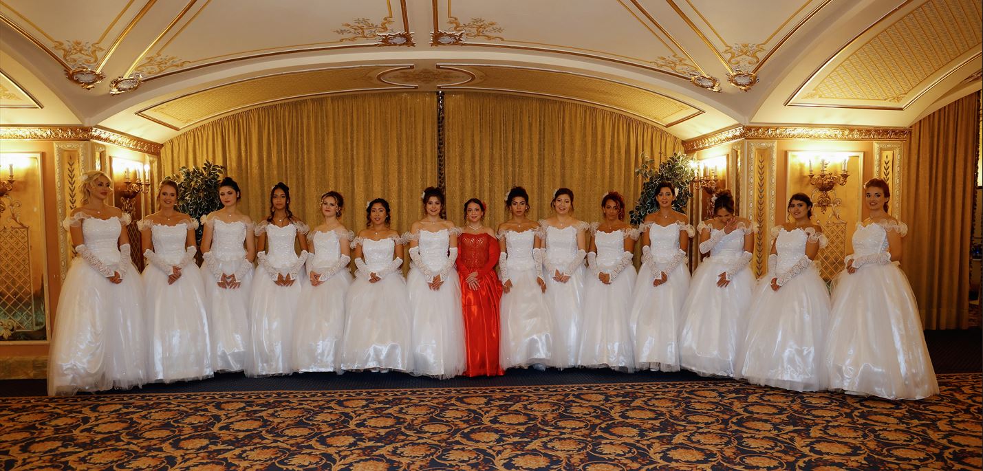 Si è realizzato il sogno delle 15 protagoniste del Ballo Debuttanti Lago Maggiore tornato a Stresa