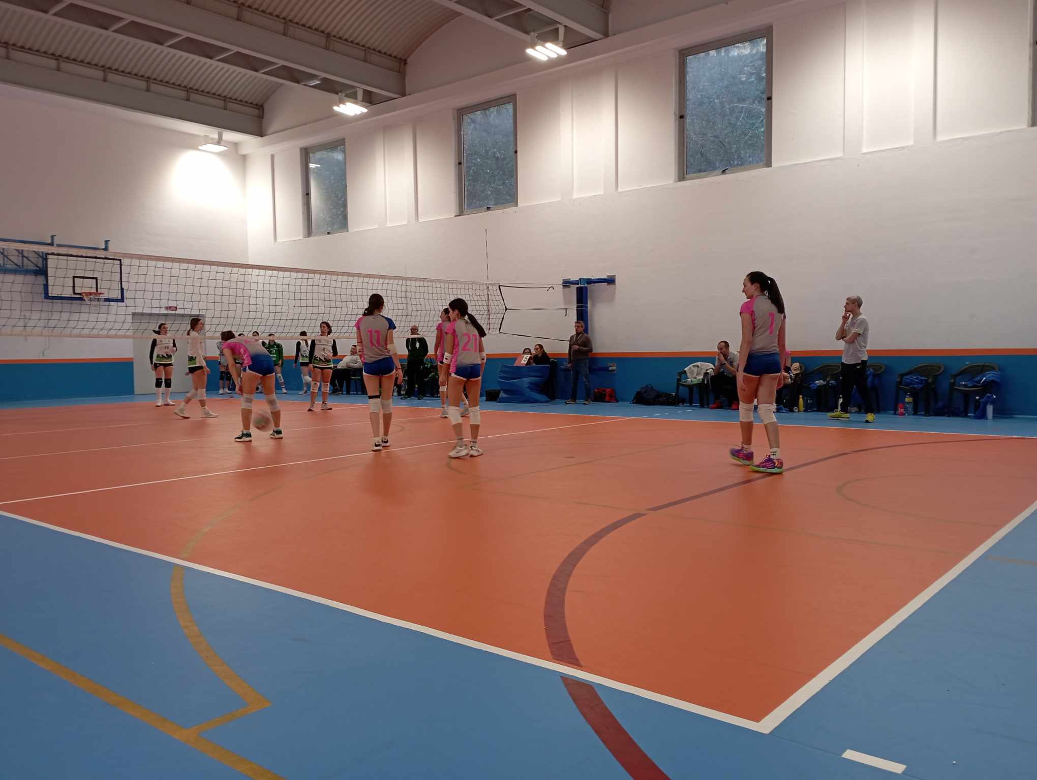 Tanta pallavolo al 2° Torneo del Lago Maggiore, domani le finali al PalaLanzi