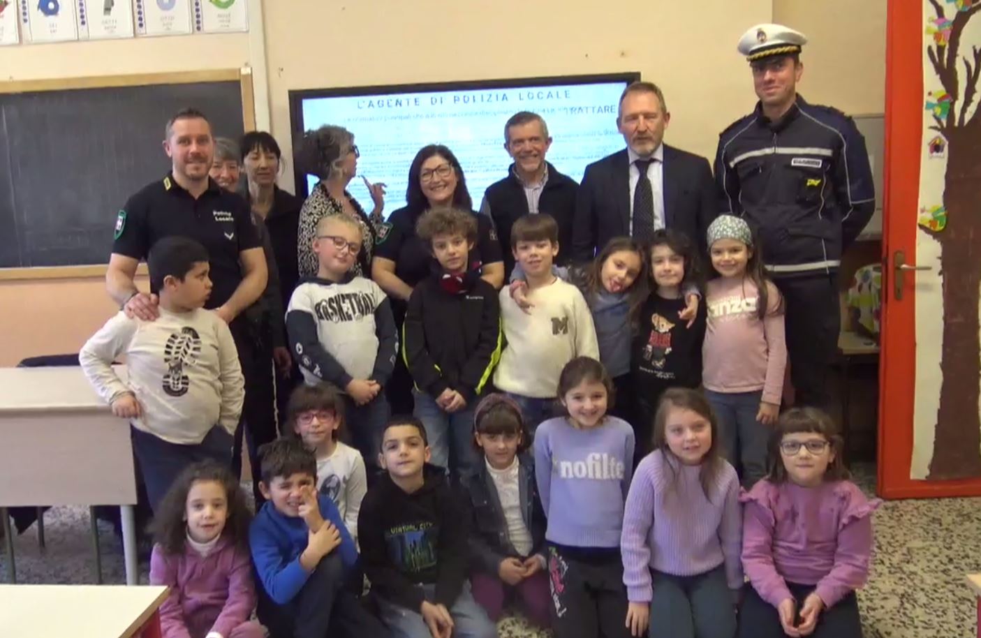 Omegna, bimbi della scuola Primaria a lezione di educazione stradale