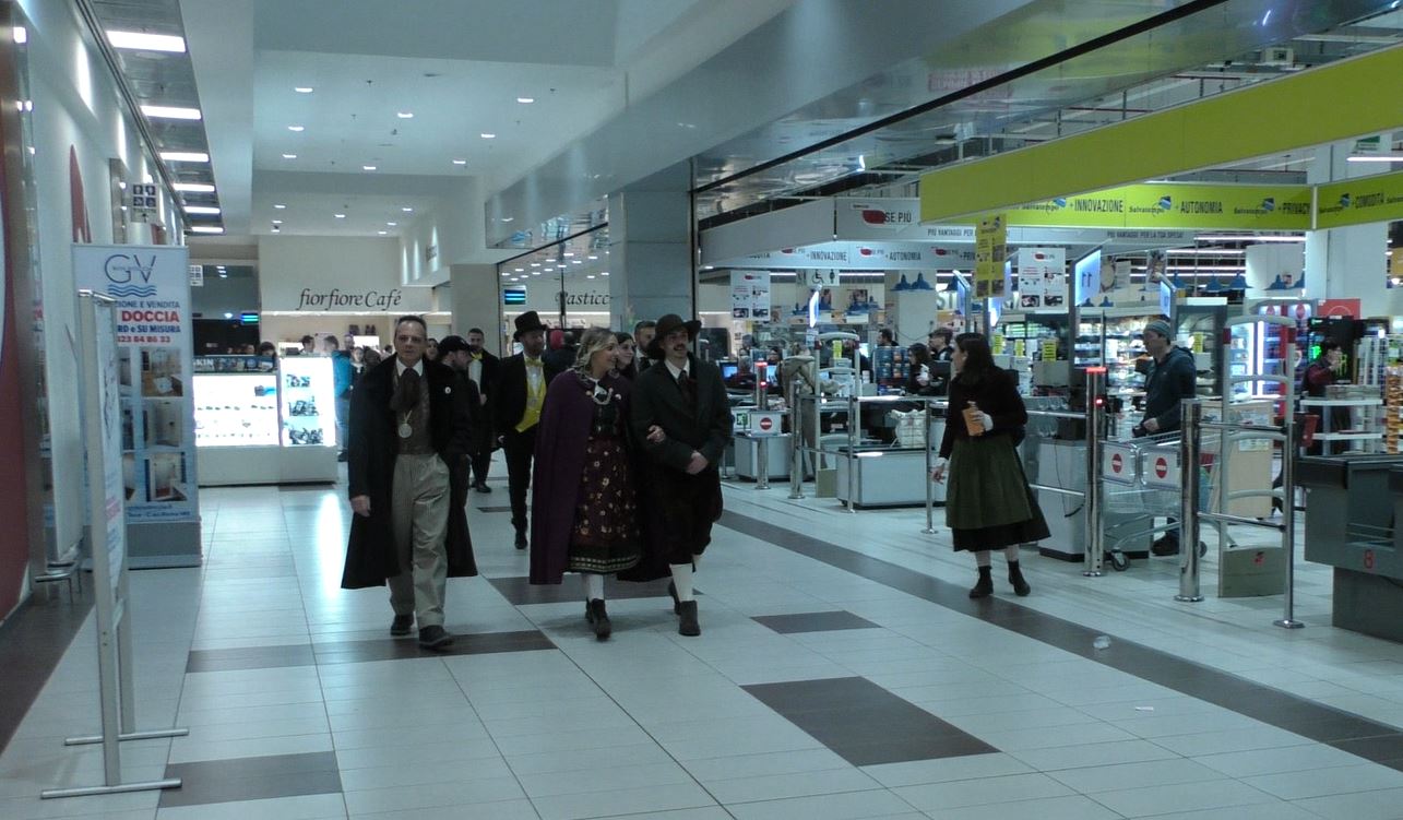 Anche all'Ossola outdoor center festeggiato il Carnevale