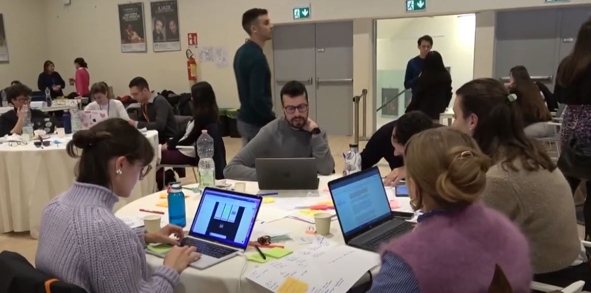 Brillanti giovani da tutta Italia per dare vita a nuove start up, in palio viaggio in Silicon Valley