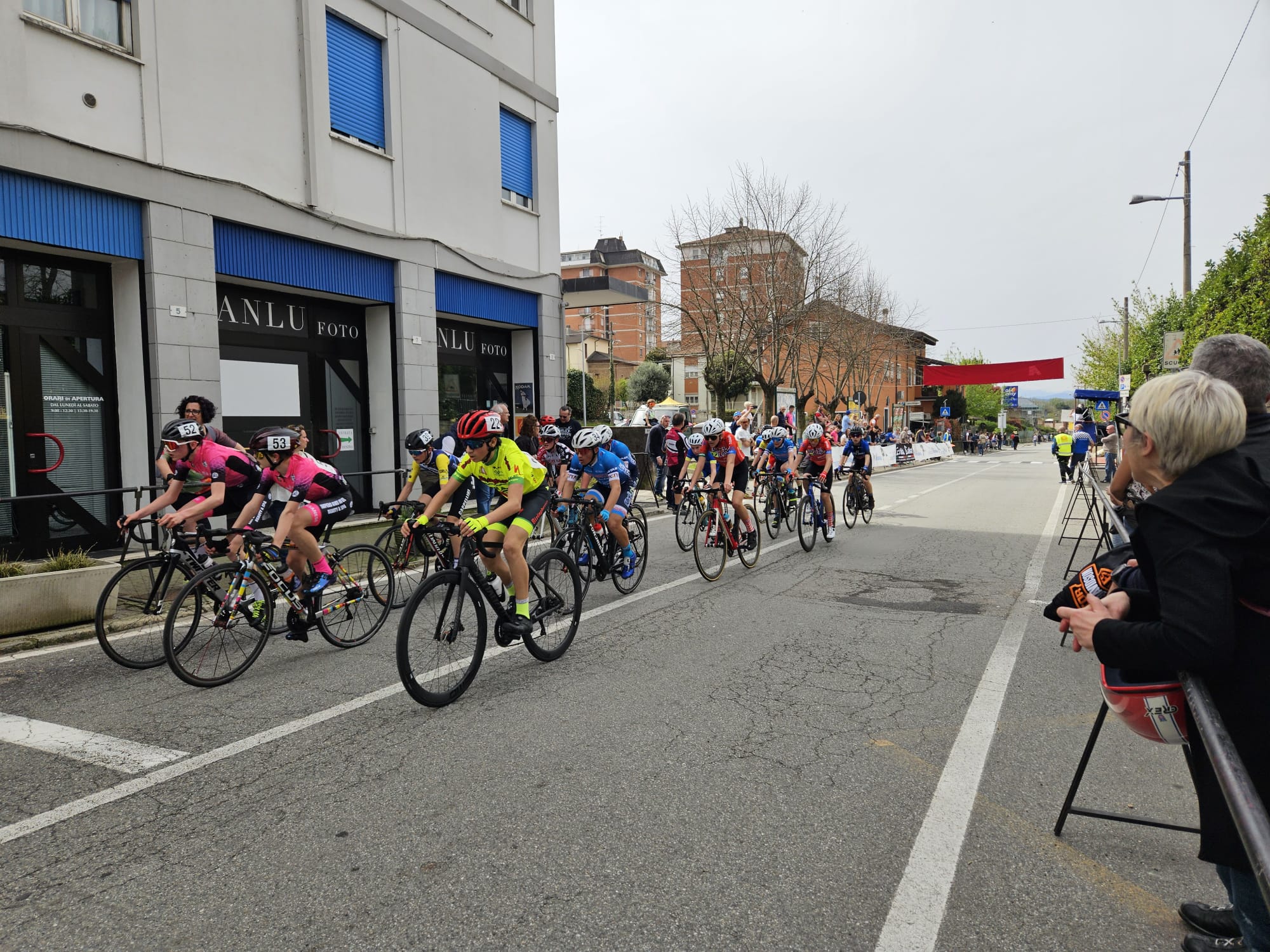 Ciclismo: domenica allievi ed esordienti a Castelletto, rinviata la Novara-Suno
