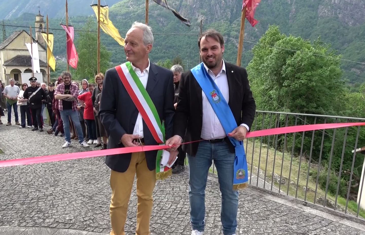 Montecrestese ha dedicato una piazza a don Bertamini