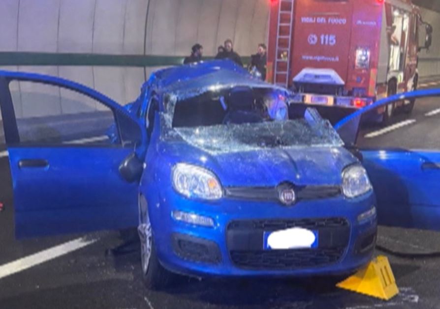 Incidente in galleria, indagato camionista.Restano gravi le condizioni di mamma e figlia ricoverate