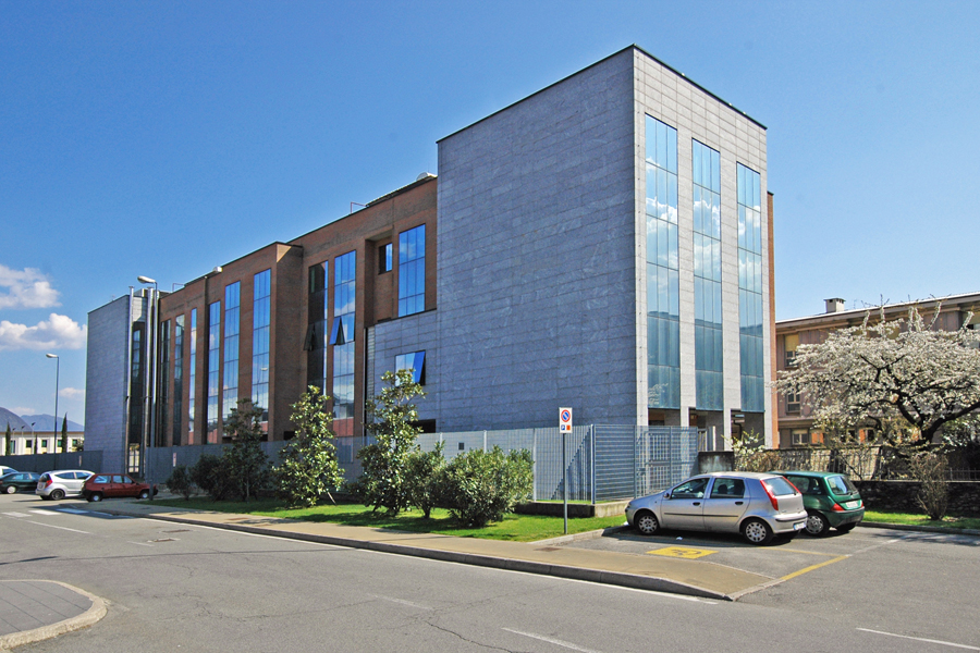 Aggredì la compagna con l'acido : condannato a tre anni