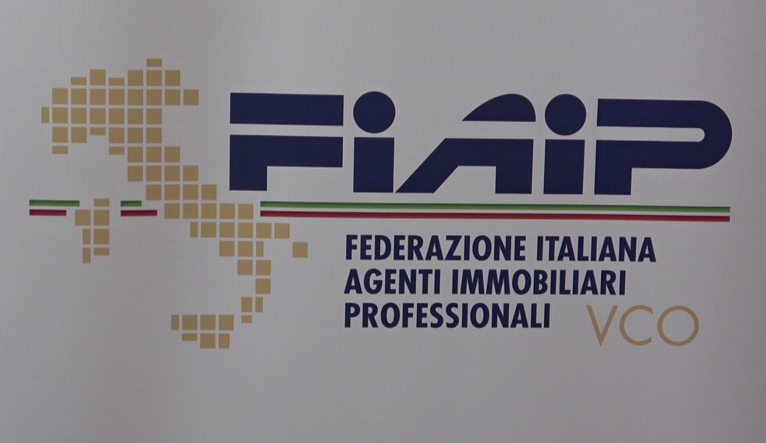 Grido d'allarme di Fiaip Vco : "Troppi abusivi nel settore"