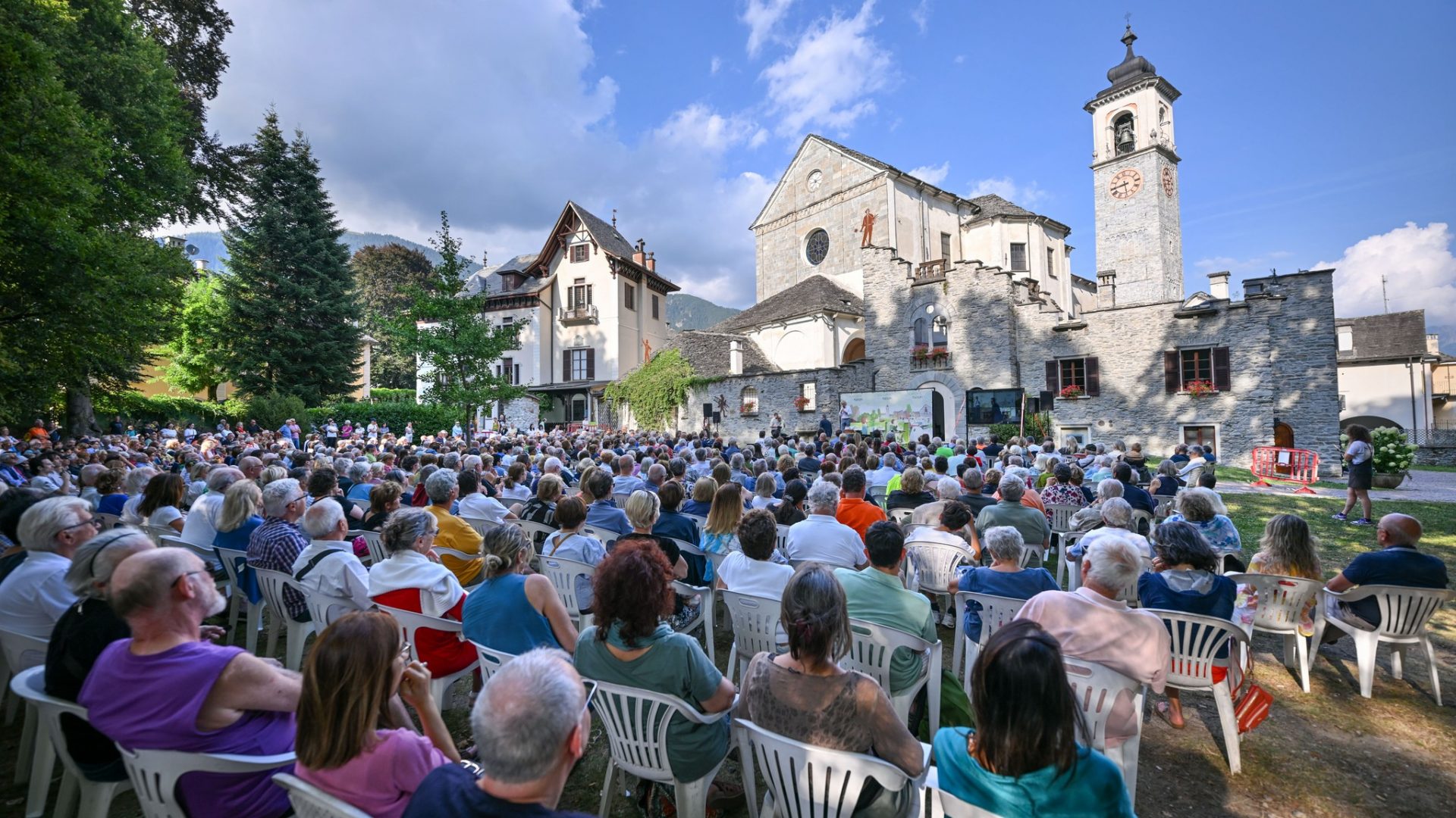 Fino a lunedì a Santa Maria Maggiore prosegue il festival "Sentieri e Pensieri"