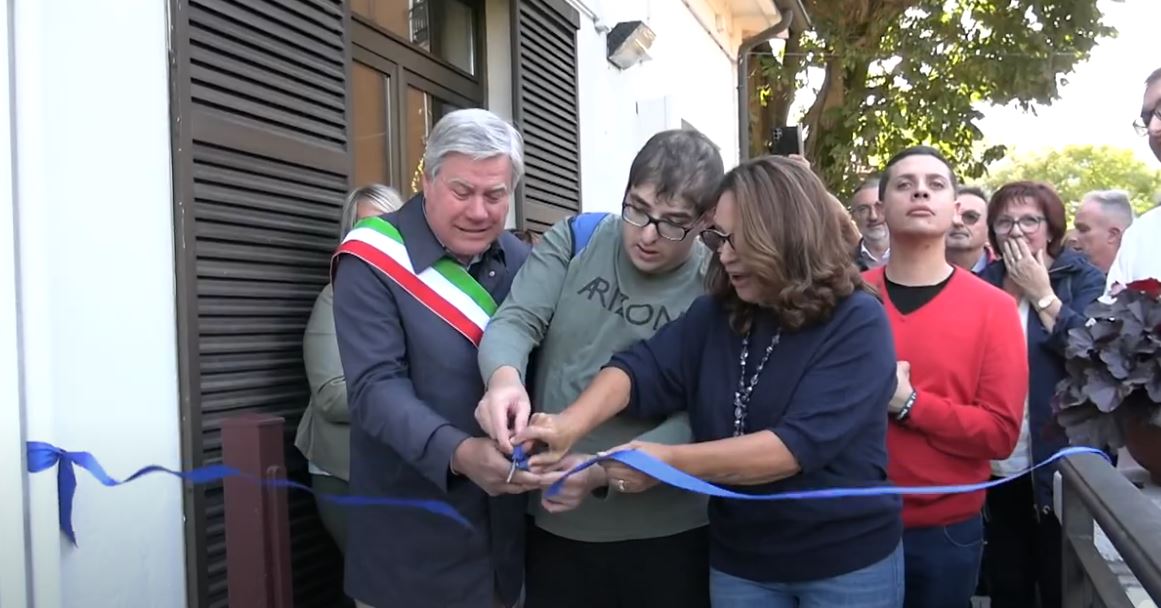 Inaugurata la nuova sede di Angsa Vco a Verbania, nell'ex asilo di Fondotoce