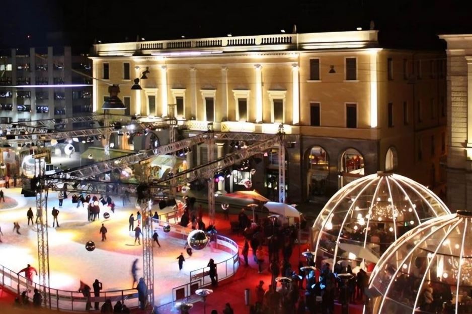 Natale Arona. E' scontro sui banchi del consiglio per piazza del Popolo