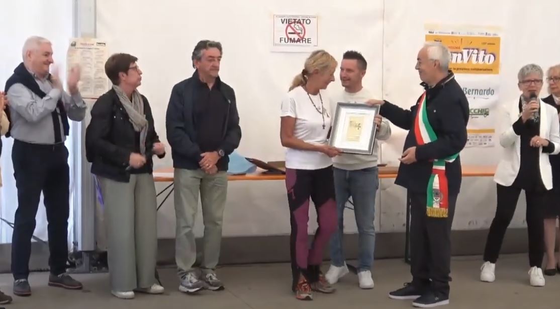 Omegna, Francobollo d'Oro all'associazione Gnomi del Mastrolino
