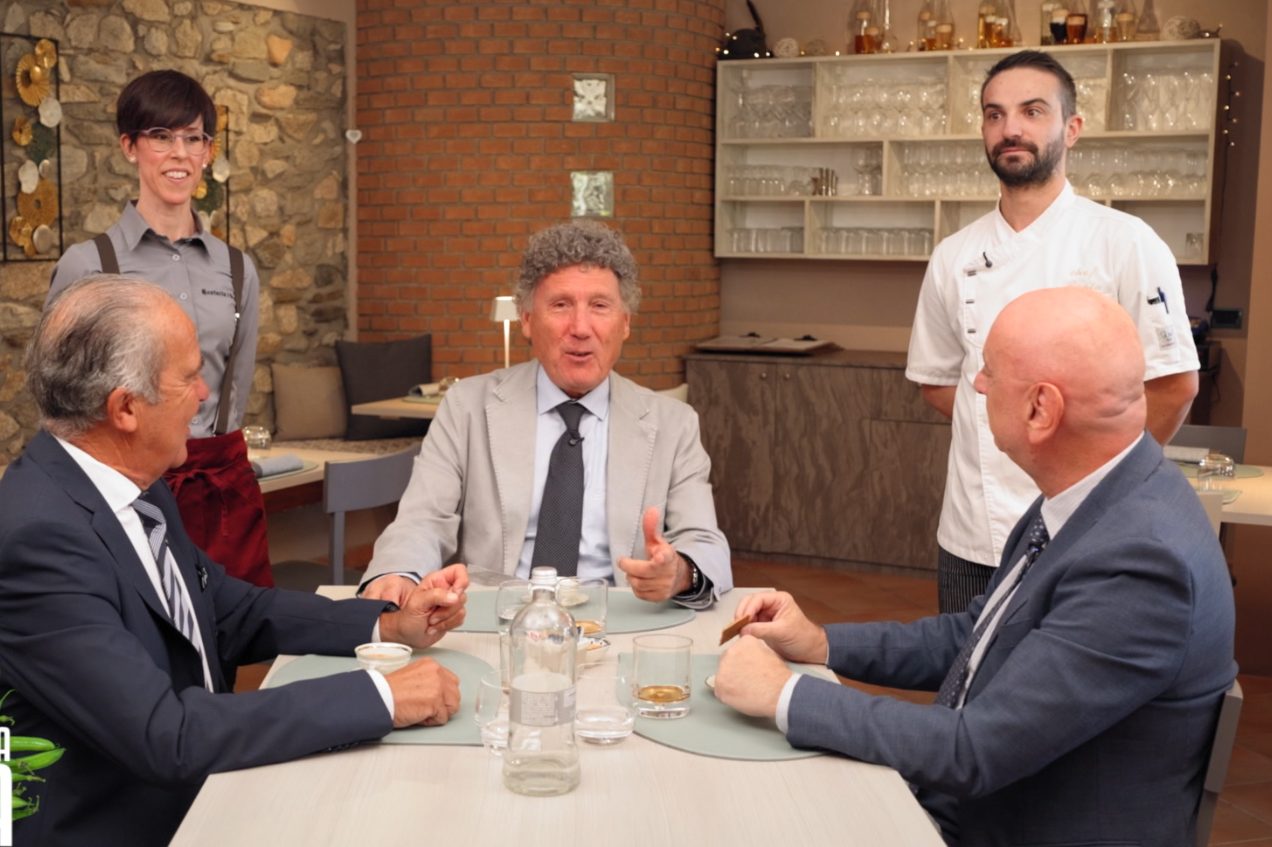 Metti una sera a cena ai piedi del Mottarone, ad Armeno, all'Hostaria 3 Tigli