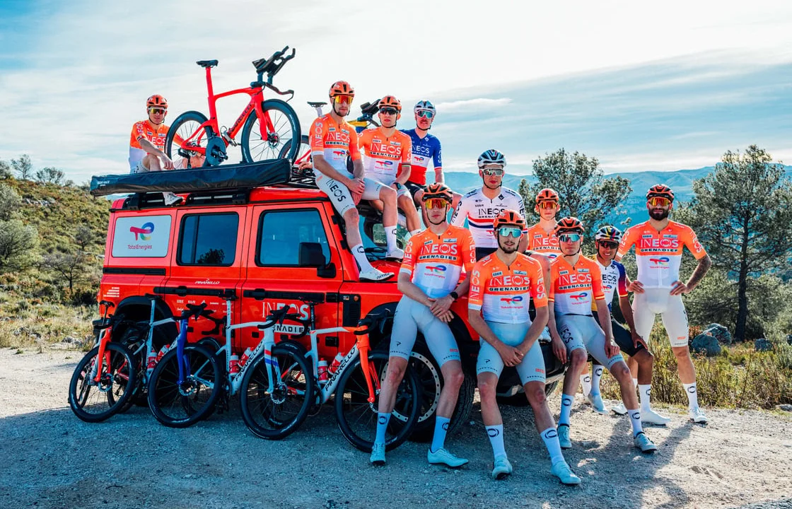 Ecco i nuovi colori della Ineos Grenadier di Pippo Ganna.