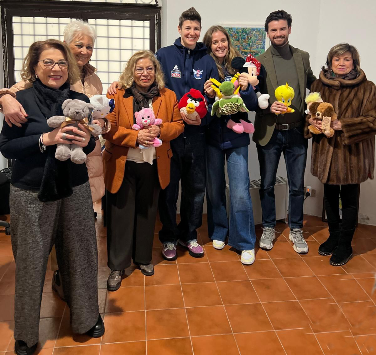 Igor, consegnati i peluches