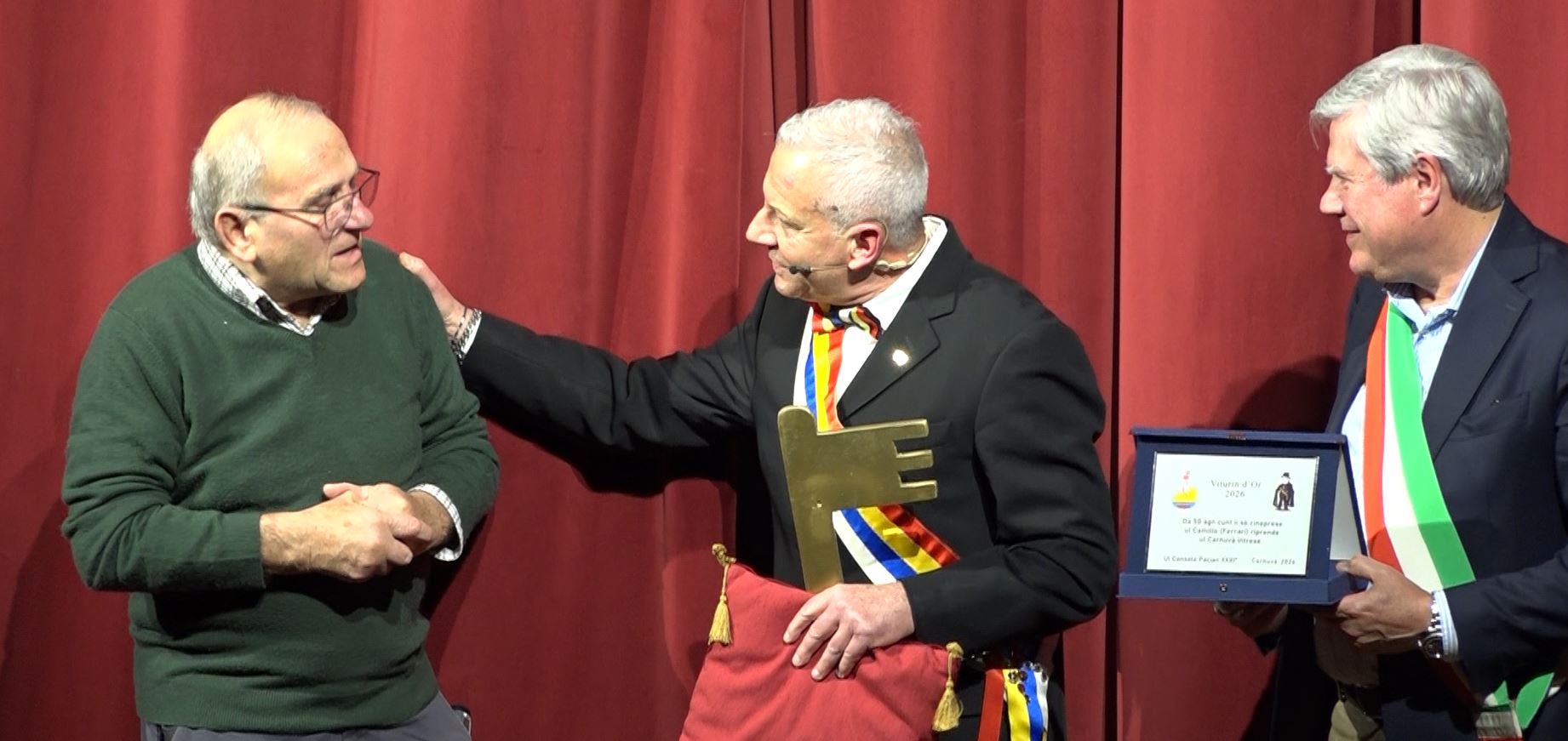 Carnevale Verbania, le "poltrone" del sindaco nel mirino del discorso del Console Pacian. Viturin d'Or a Camillo Ferrari