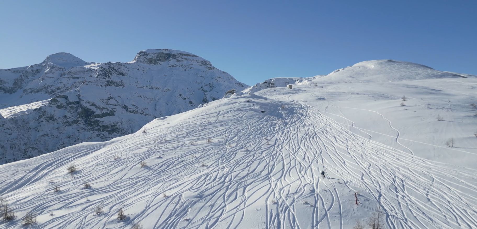 Alpe Devero, paradiso per gli sciatori con neve 100% naturale e meta ideale per il freeride