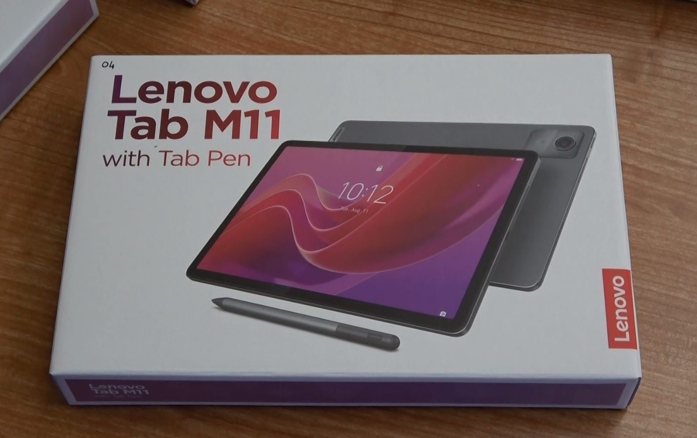 Ente sordomuti regala 7 tablet all'Asl del Vco