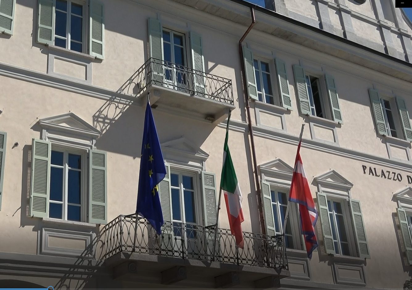 Verbania, polemica per consigliere con delega alla sanità all'evento contro l'ospedale