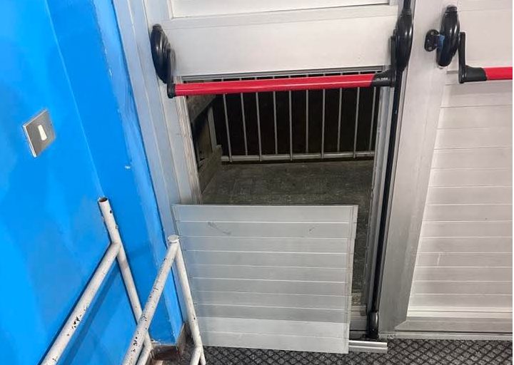 Atti vandalici a Villadossola. Toscani : "Fatti segnalati ai Carabinieri"