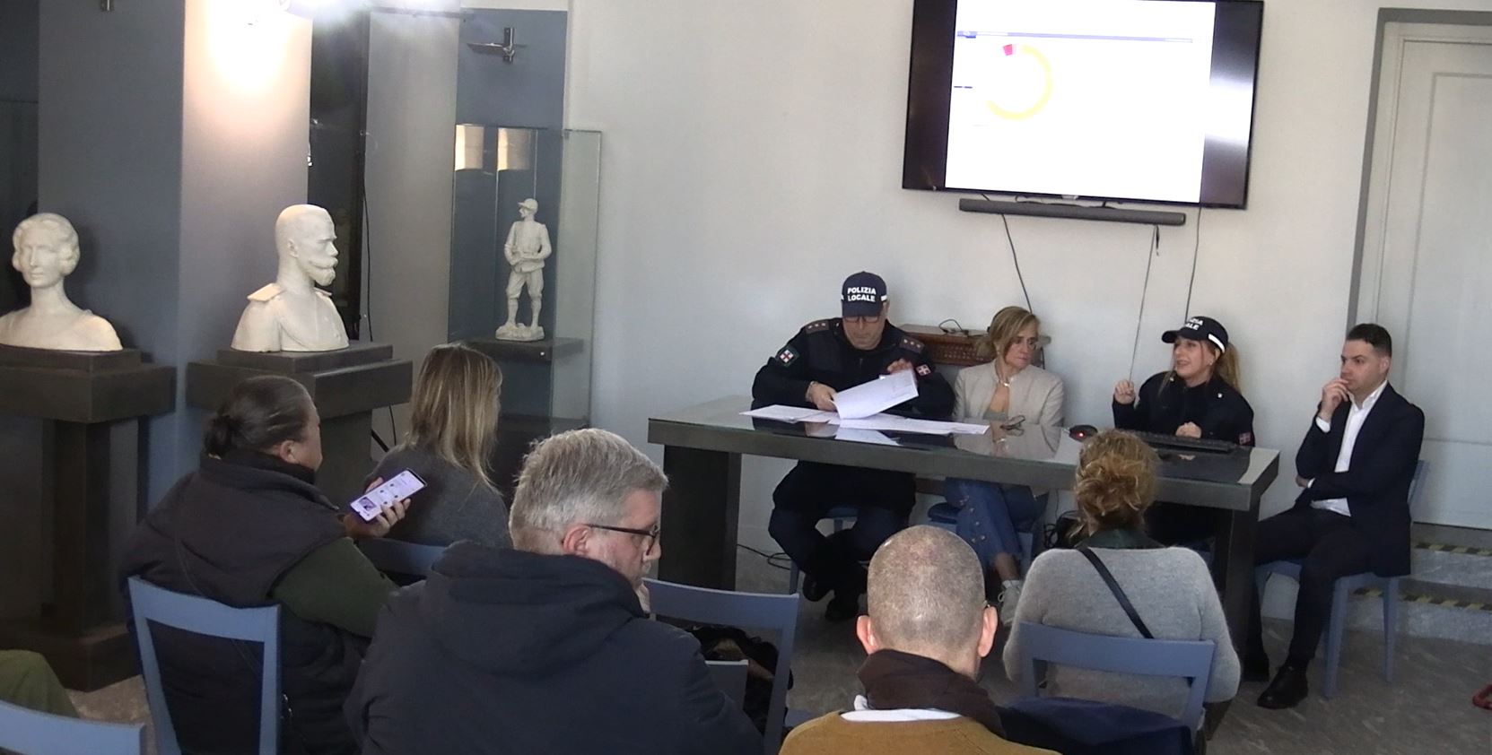 Multe ZTL Stresa, i chiarimenti dopo l'interpellanza della minoranza. Lunghi i tempi di pagamento degli stranieri