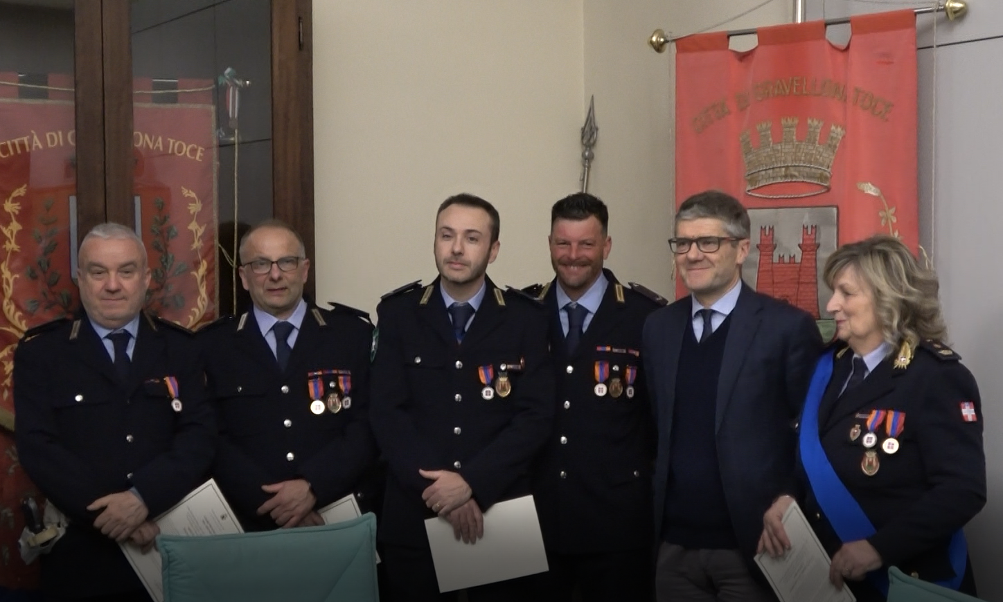 Gravellona Toce. Premiati gli agenti della Polizia locale