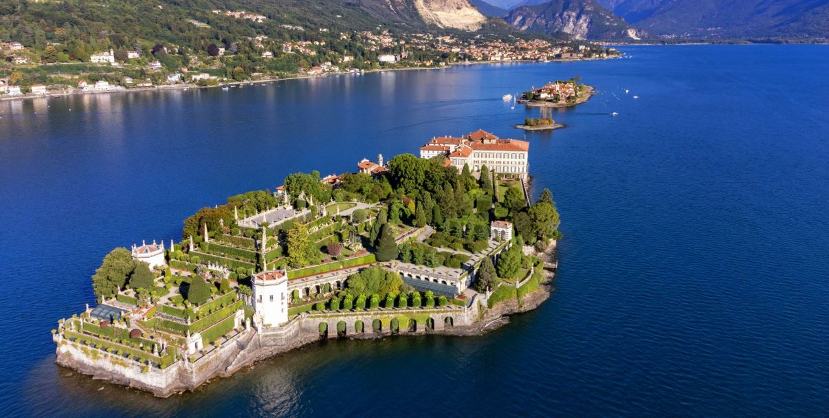Il lago Maggiore è  il principale polo attrattivo del Piemonte per clienti internazionali alla ricerca immobili di lusso