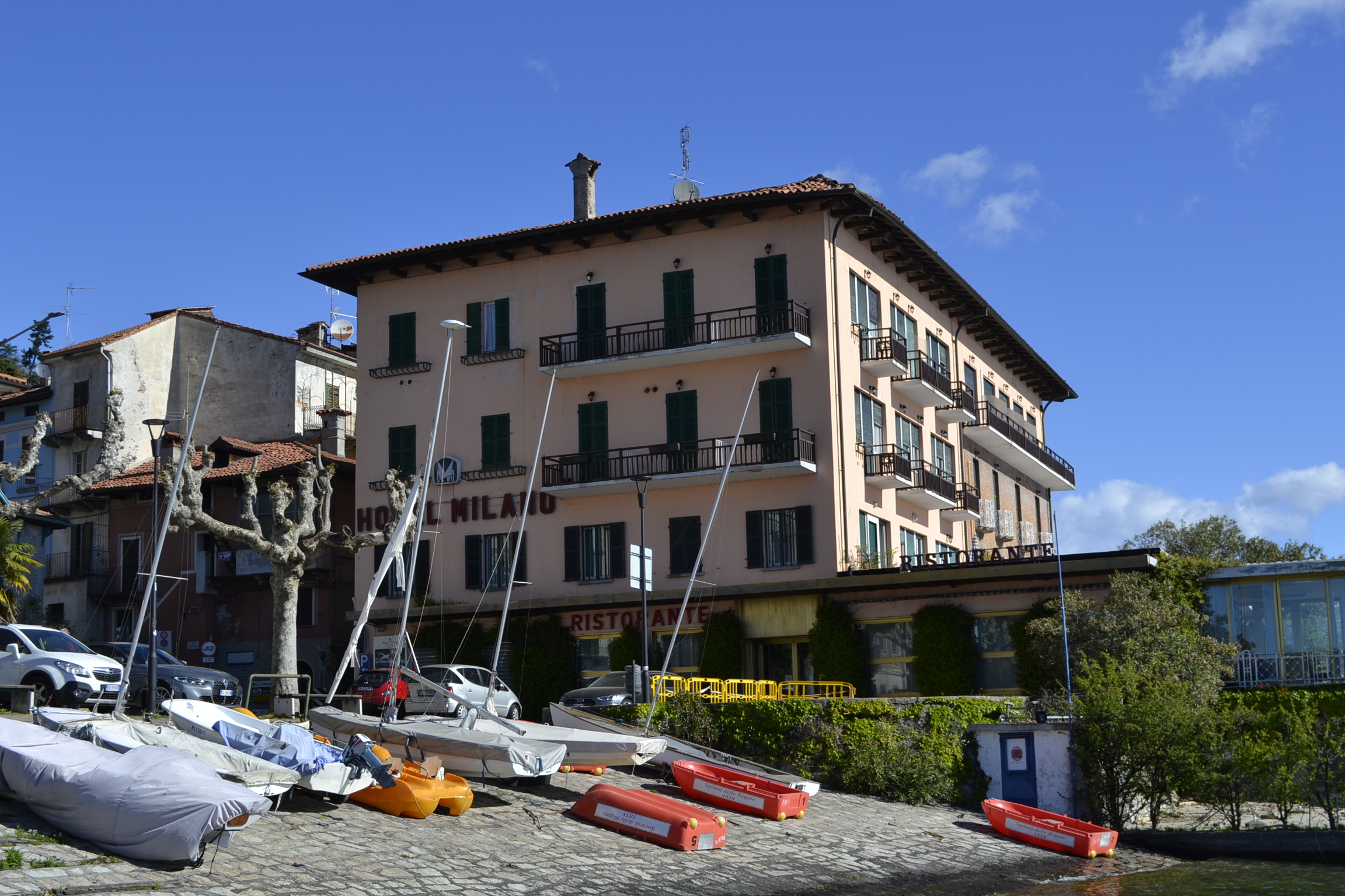 Gli Hotel Villa Carlotta e Milano di Belgirate hanno un futuro, aquistati entrambi all'asta
