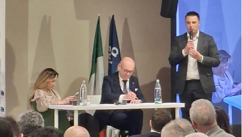 Incontro Fdi Torino, la delegazione del Vco ha portato l'attenzione sul tema delle aree italiane di confine con la Svizzera