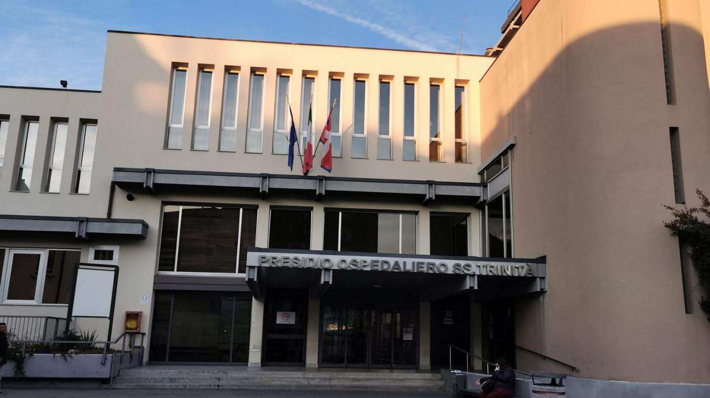 Maltrattamenti al figlio neonato, morto in seguito alle percosse: coppia di Borgomanero arrestata in Svizzera