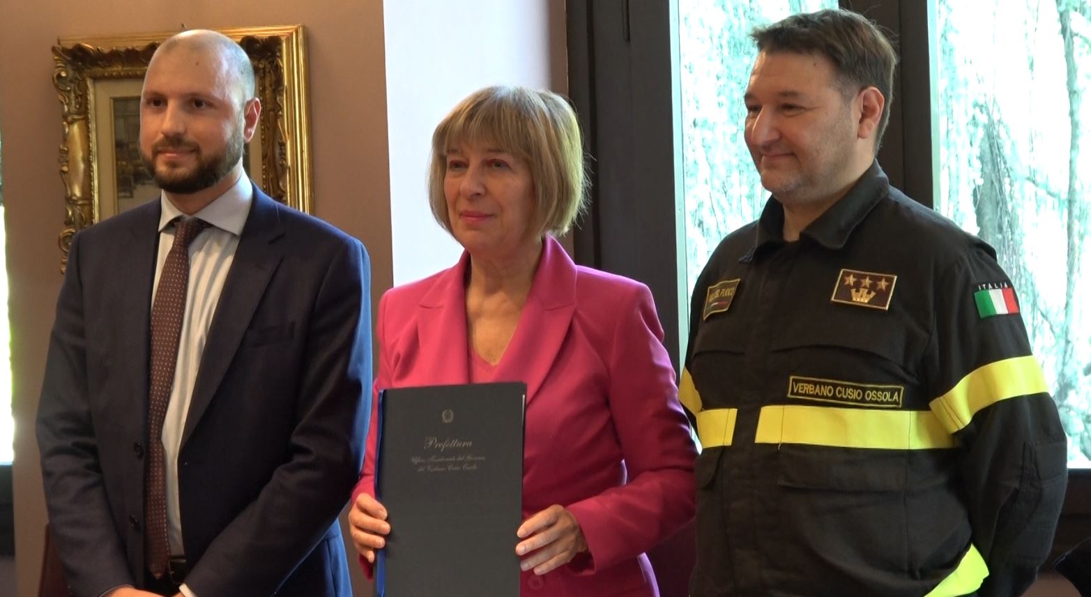 Siglato in Pretettura l'accordo tra Navigazione Laghi e i Vigili del fuoco