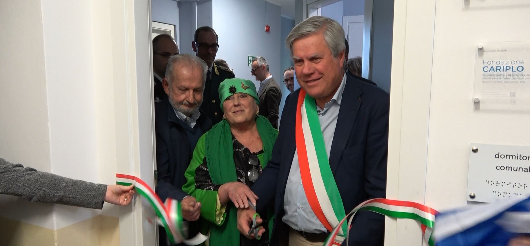 Taglio del nastro per il nuovo centro di accoglienza notturna temporanea di Verbania al Rosa Franzi con 8 posti letto