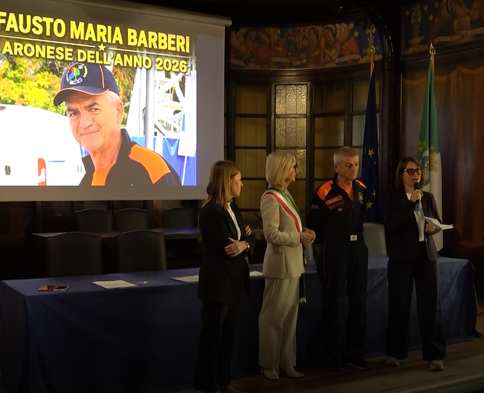 Consegnata a Fausto Maria Barberi la pergamena di Aronese dell'Anno