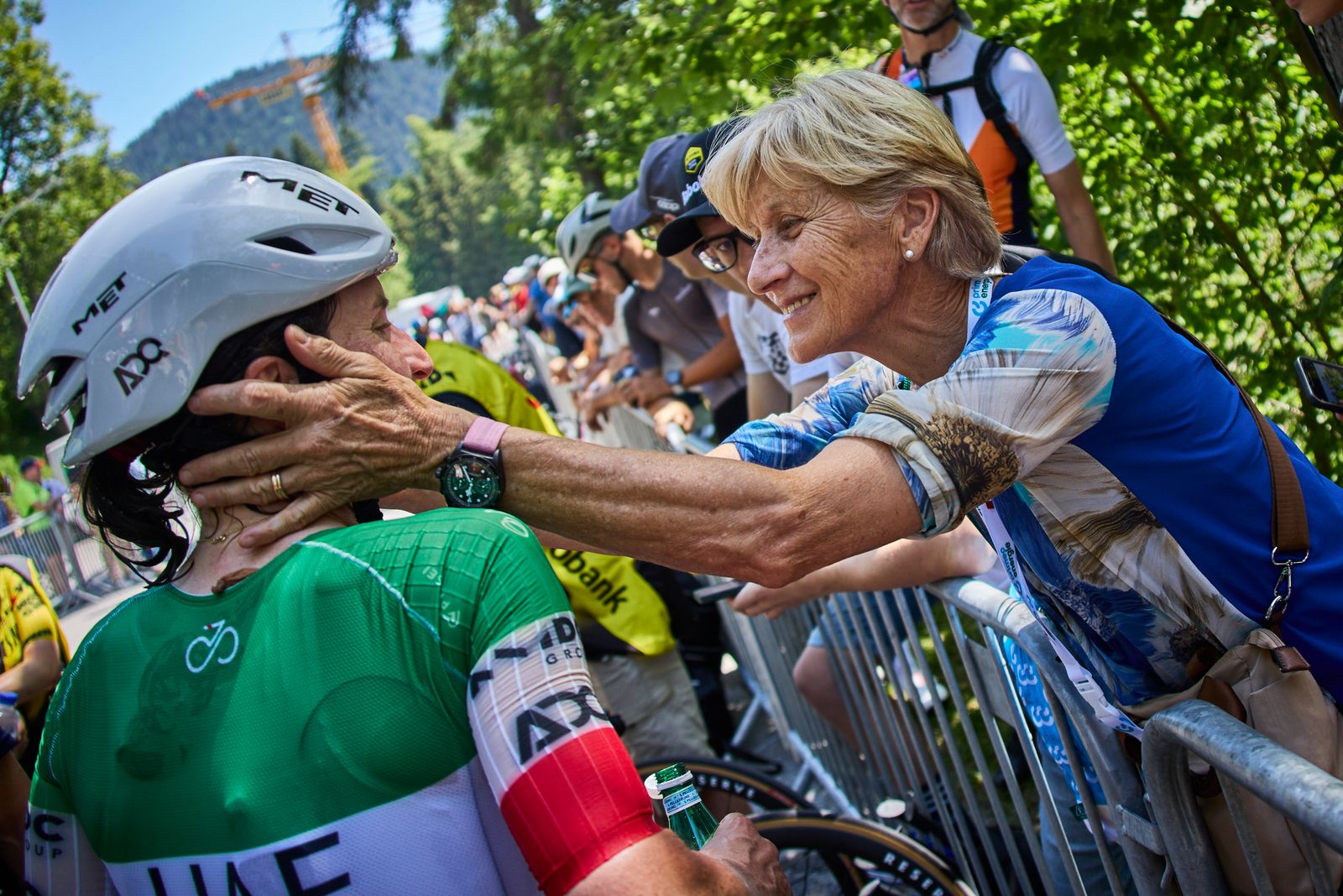 Tour de Suisse: vince Reusser, Longo Borghini respinta dalla salita