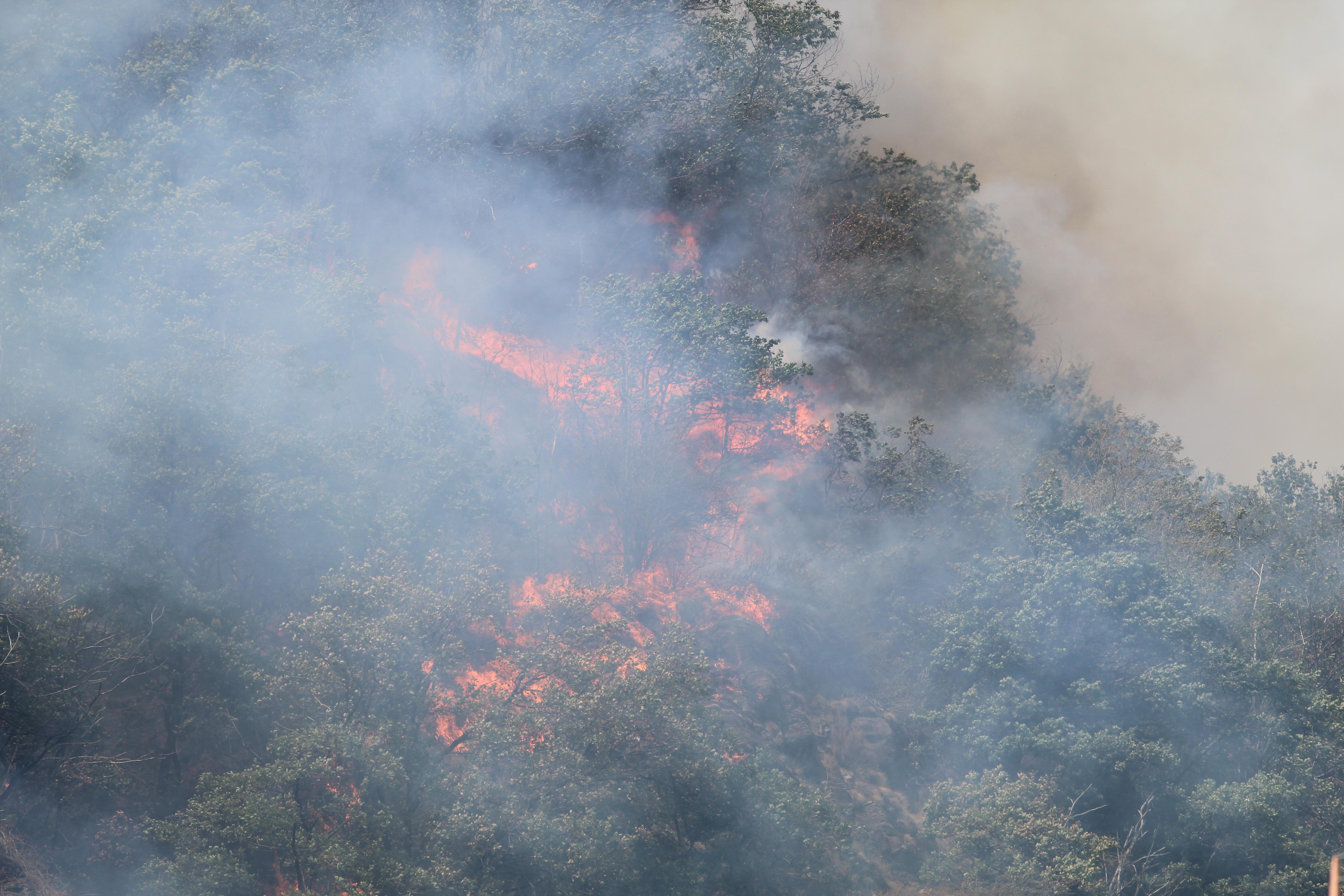 Incendio Piedimulera, abitati in sicurezza, preoccupazione per le baite all'Alpe Ceresola e all'Alpe Propiano