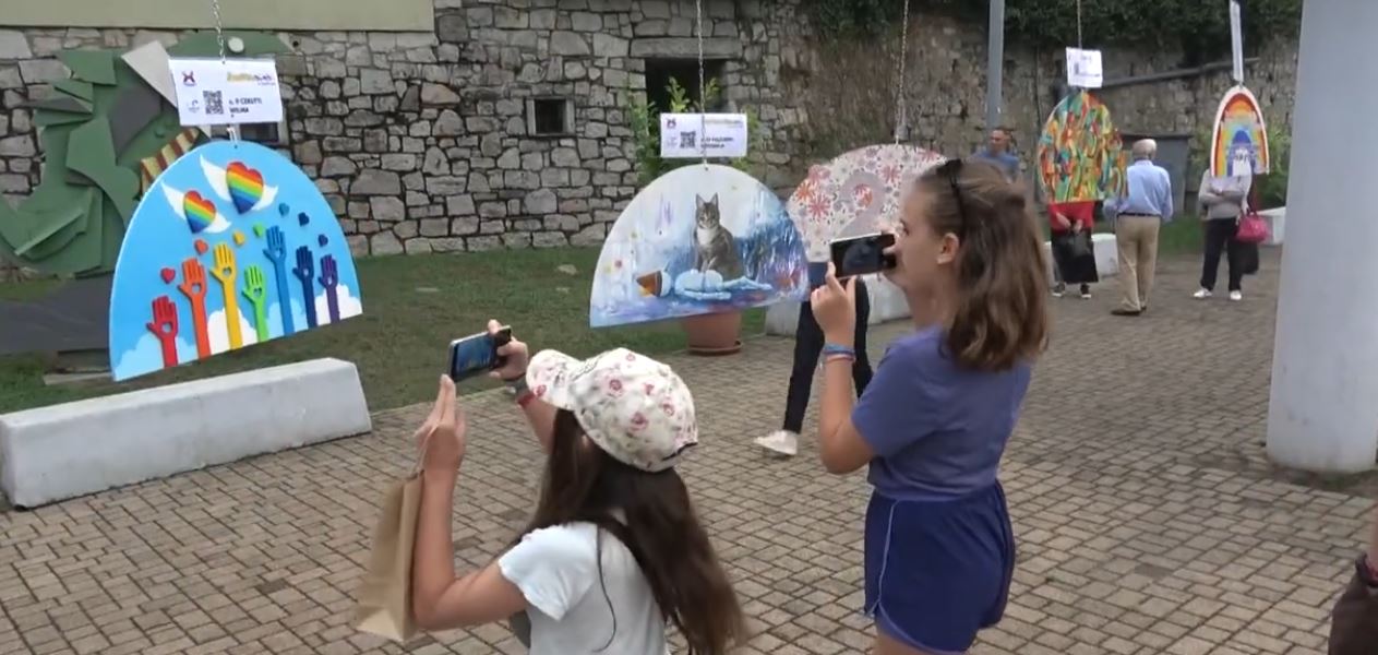 San Vito Bimbi, aperte le due mostre al Forum di Omegna