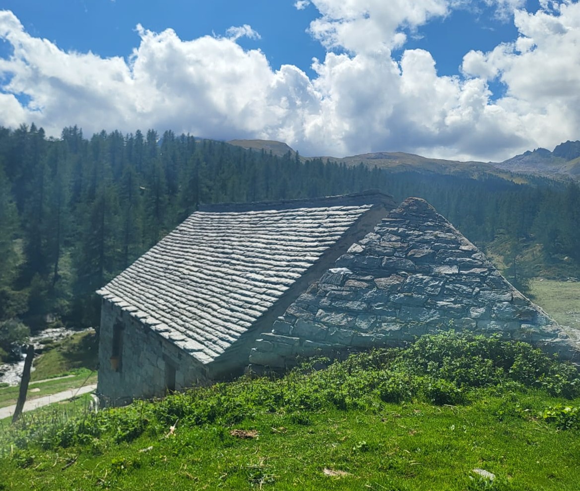 Tragedia al Devero : è Pietro Maria Fiori, la vittima dell'intossicazione avvenuta all'alpe Buscagna