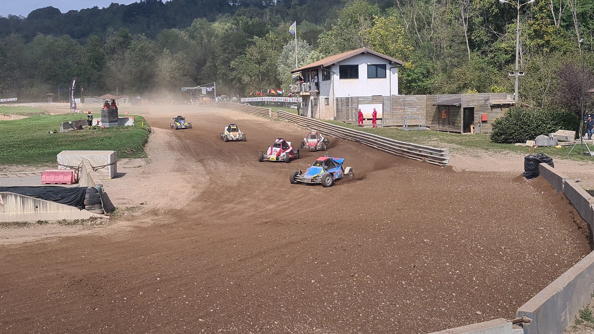 Lo spettacolo dell'Autocross Europeo infiamma la Maggiora Offroad Arena