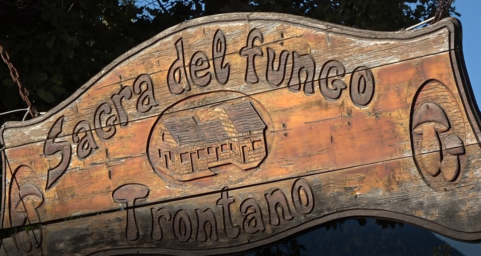 Da venerdì a domenica a Trontano torna la Sagra del fungo