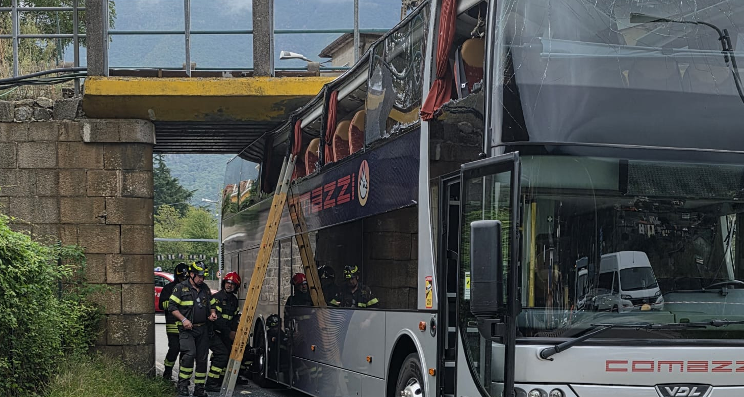 Incidente bus Piedimulera. Nessun danno al ponte ferroviario