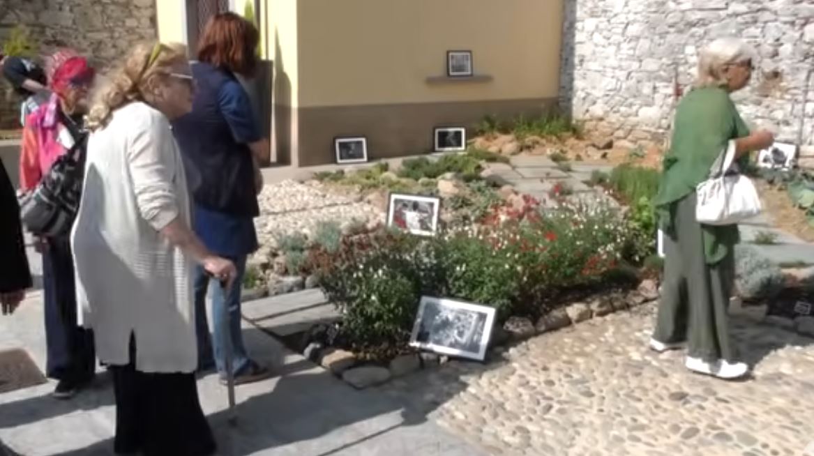 La famiglia Bongiorno donerà una statua di Mike ad Arona. Potrebbe essere posata sul lungolago