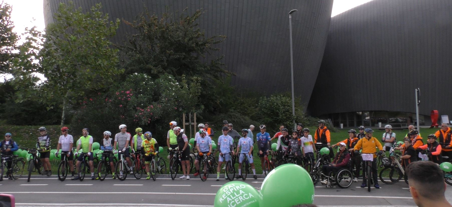 Partito da Verbania e tappa a Omegna per il 14° Charity Bike Tour di Fondazione per la Ricera sulla Fibrosi Cistica