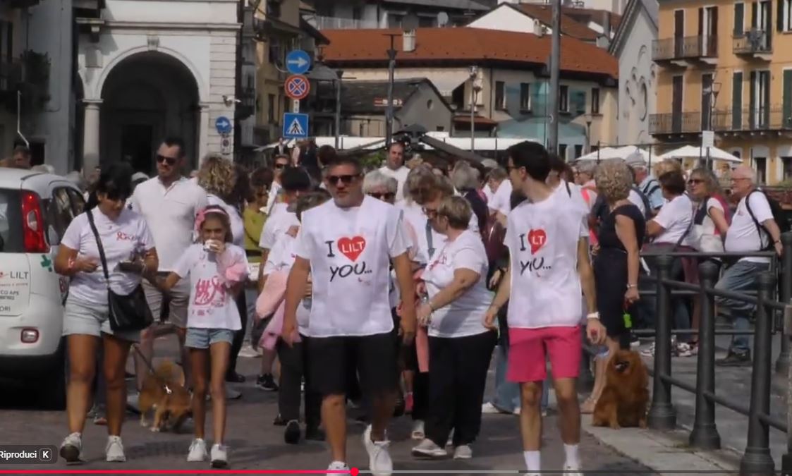A Omegna la Camminata in rosa di Lilt Vco