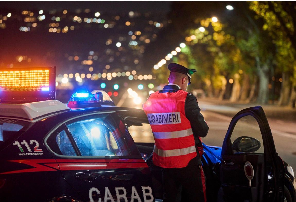 Inseguimento nella notte tra più comuni: 20enne arrestato dopo una lunga fuga